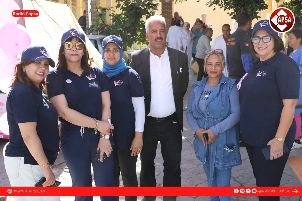 صور: يوم توعوي حول التقصي المبكر لسرطان الثدي بالمستشفى الجامعي الحسين بوزيان بڨفصة