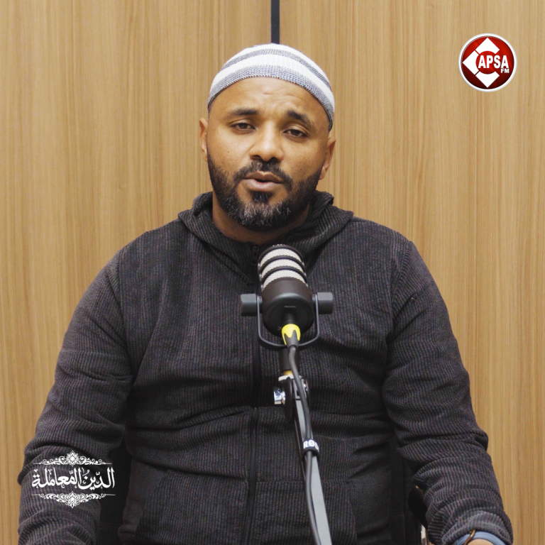 برّ الوالدين… باب من أبواب الجنة