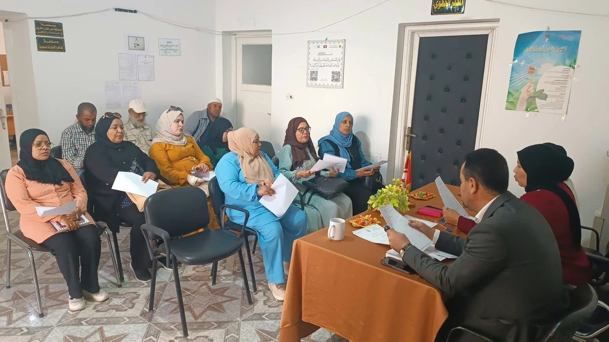 واعظات ووعّاظ يتابعون الدورة التكوينية حول الخطاب الديني الموجّه للشباب بمقرّ الإدارة الجهوية للشؤون الدينية بقفصة